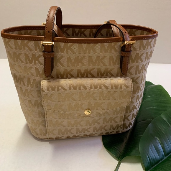 Michael Kors Handbags - Michael Kors MK Print Tan Shoulder Purse
